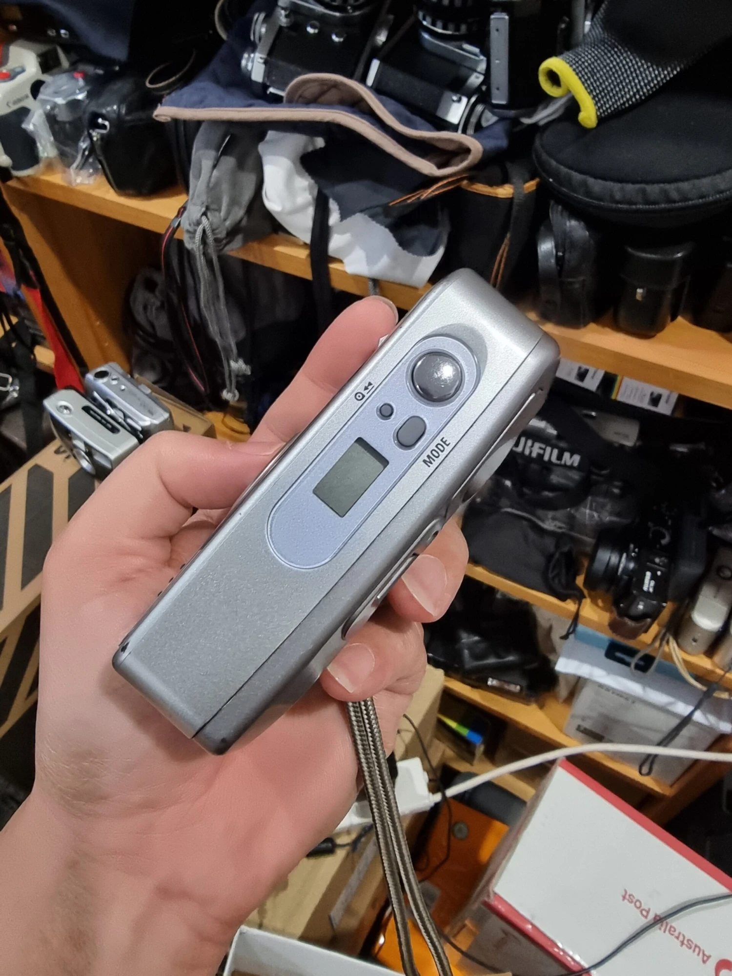 UFO 25 DLX - Image 2