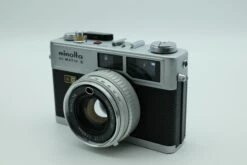 Minolta Hi-Matic E - Great Cond