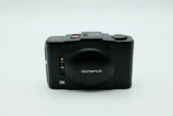 Olympus XA 3 - Great Cond
