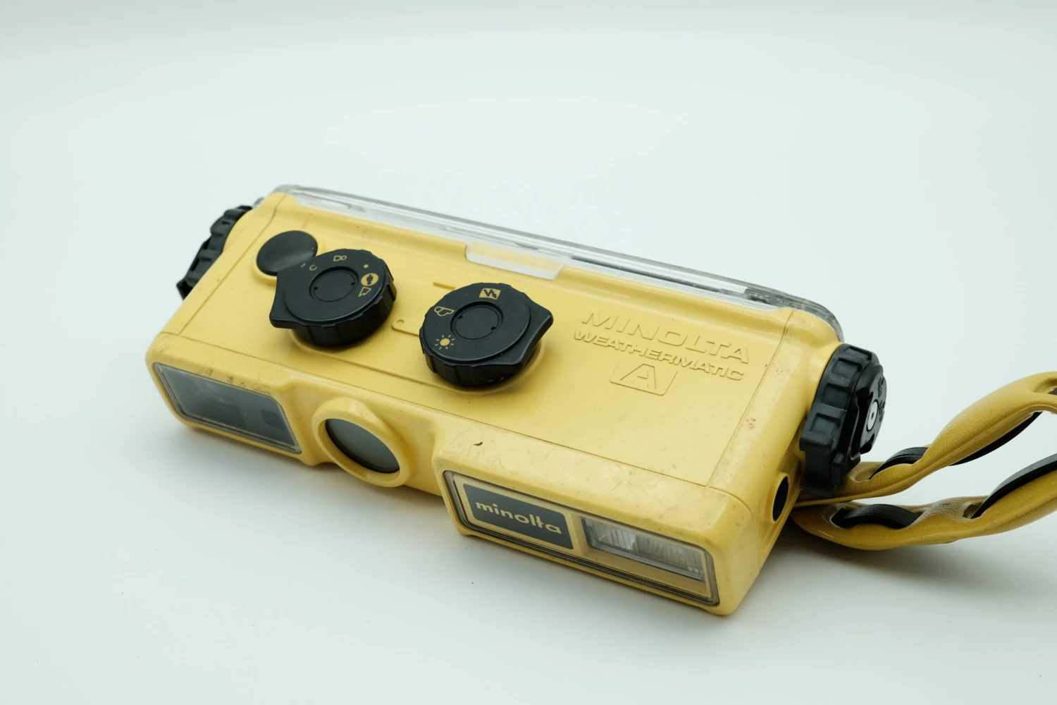 Minolta Weathermatic A - 110 Film Camera - Fair Cond - Image 7